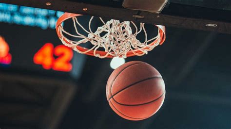Apuestas deportivas a baloncesto .